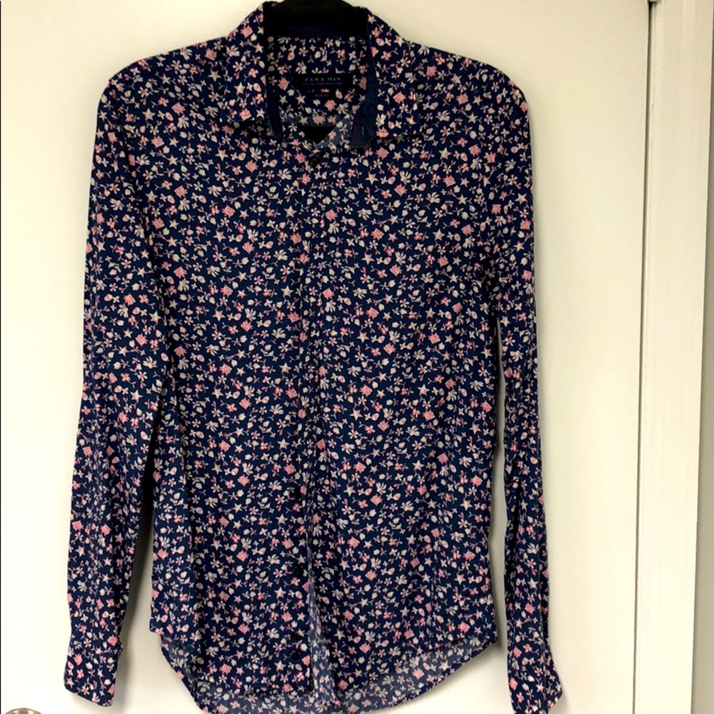 Zara men button down shirt with flowers and skull